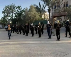 Benjamin Netanyahu e Mahmoud Abbas em reunião política sobre segurança em Gaza, selando aliança contra grupos de resistência.
